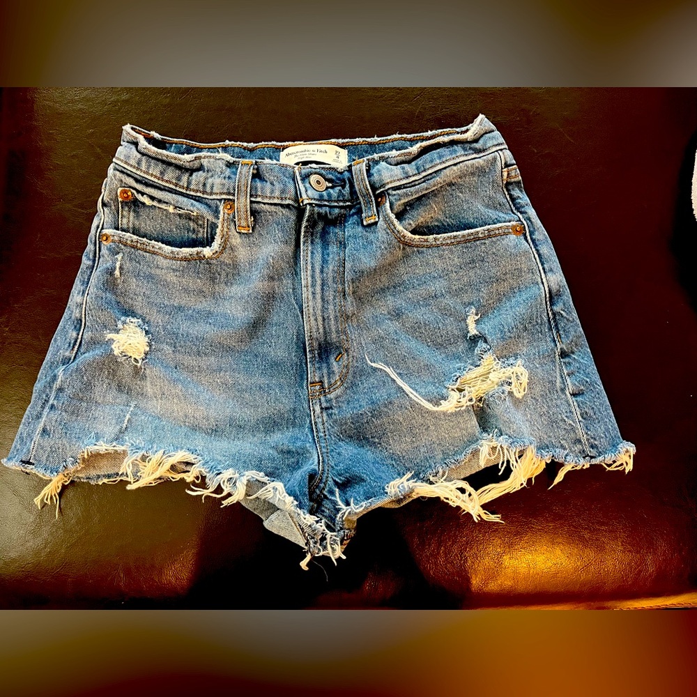 Abercrombie & Fitch Mom Shorts - Curve Love